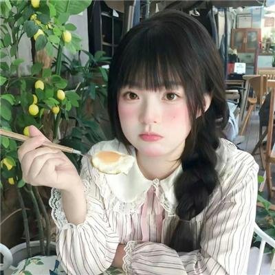 裸女怀春